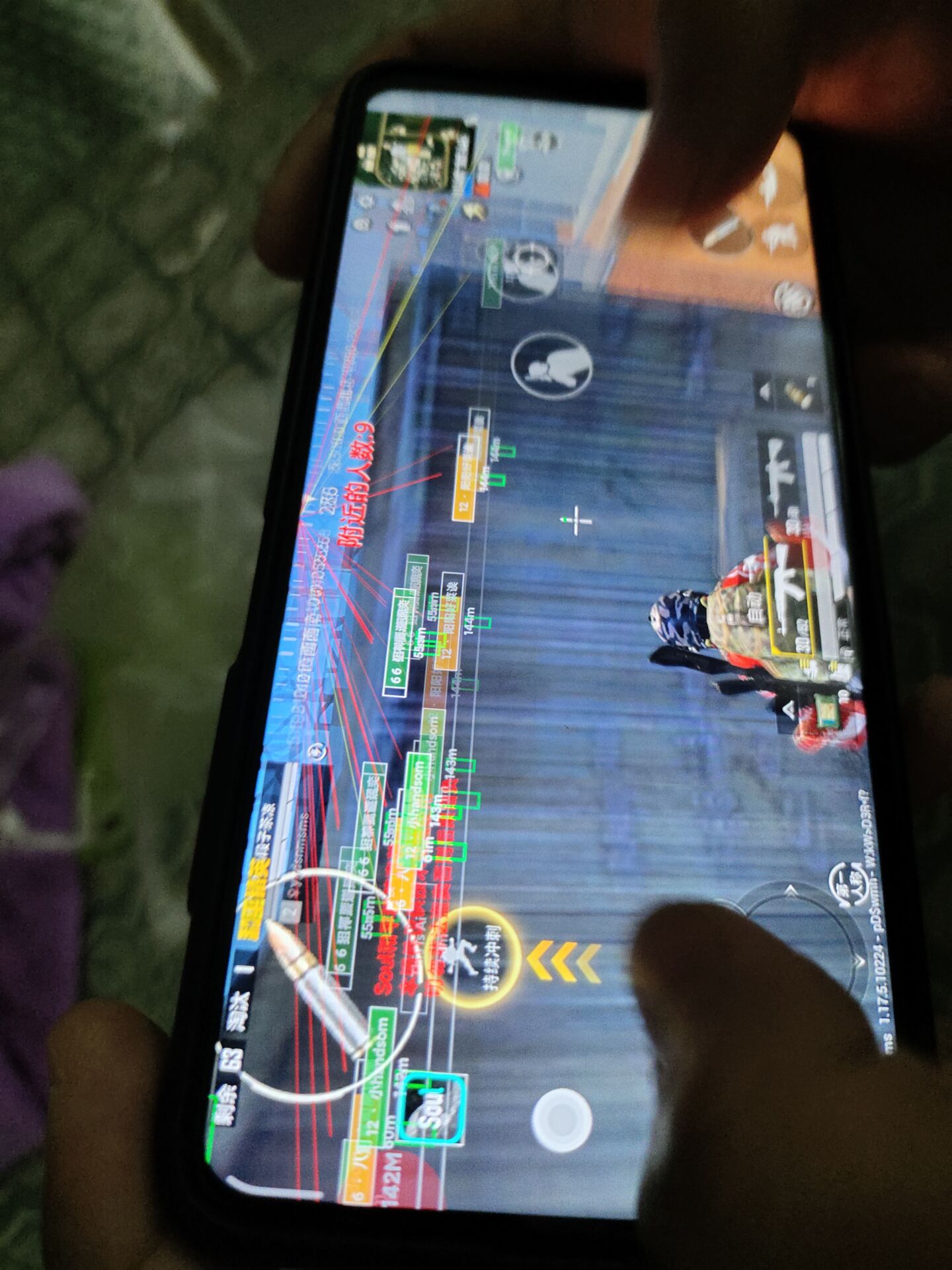 和平精英模拟器高清版辅助【雪貂】自瞄开关 全图透视 倒地不瞄 自动压枪